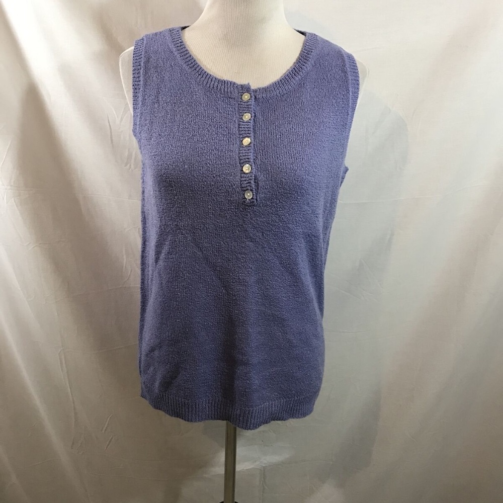 Basic Editions lavender sleeveless 1/4 button sweater, womens medium, bust 18.5"